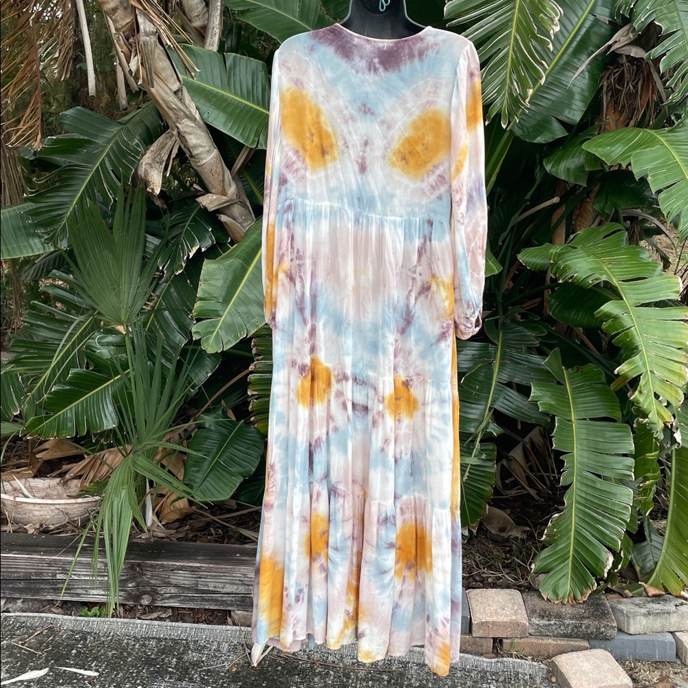 Young fabulous and broke oversized, tie-dye dress with puff sleeves - Picture 3 of 6
